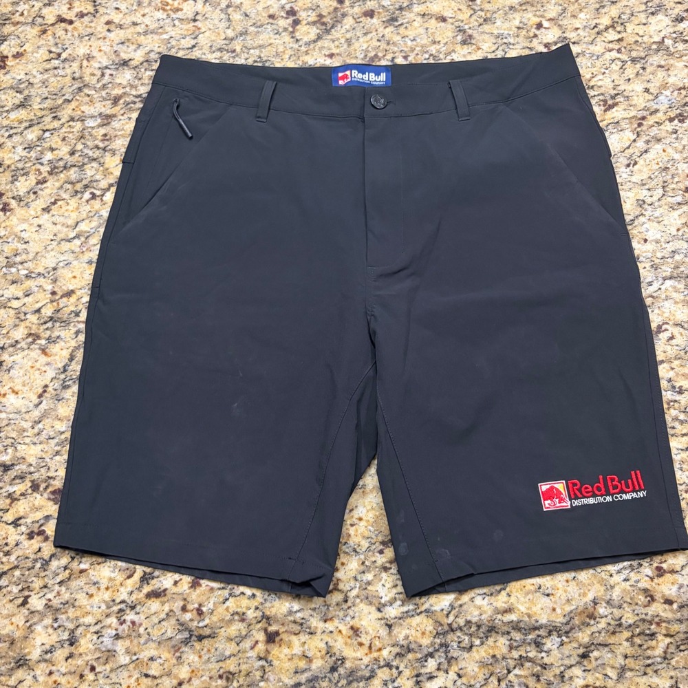 Red Bull Distribution Company Mens Black Staff Uniform Shorts XL Embroidered ws